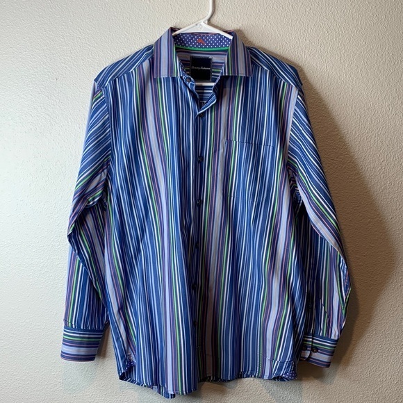 Tommy Bahama button down - Picture 1 of 6